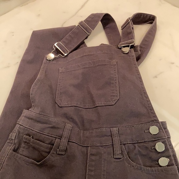 we wore what overalls - Picture 7 of 7